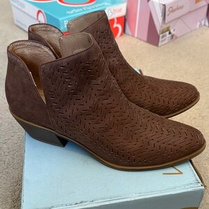 Lifestride Payton booties boots Sz 9